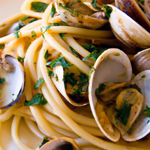 Linguine alle Vongole: A ⁣Classic Clam Pasta Delight⁣ Unveiled