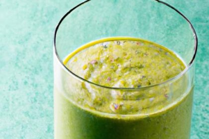 Energize Your Day: The Ultimate Guide to Green Detox Smoothies