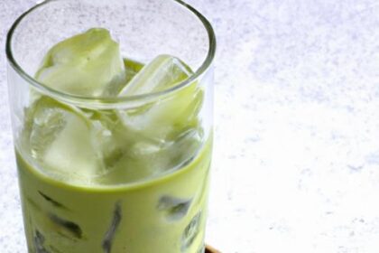 Chill Out with Iced Matcha Latte: A Green Brew Guide