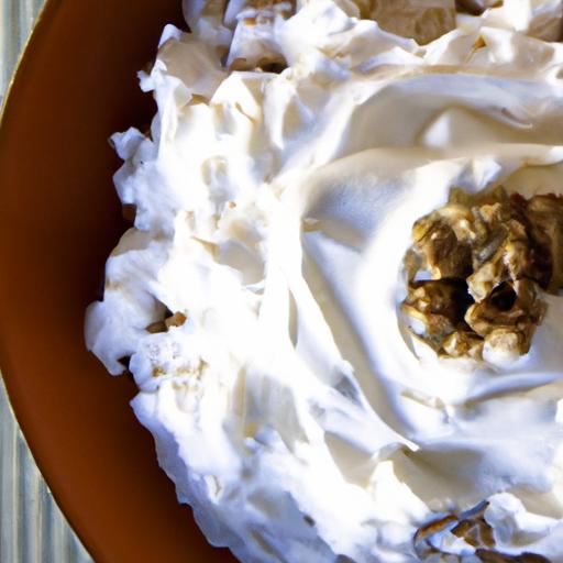 The ⁤Perfect Blend: Greek Yogurt with ​Honey & Nuts Delight