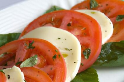 Fresh Flavors: Mastering Tomato, Mozzarella & Basil Salad