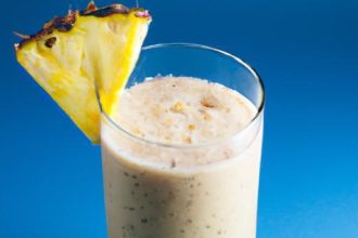 Tropical Bliss: The Ultimate Pineapple Smoothie Guide
